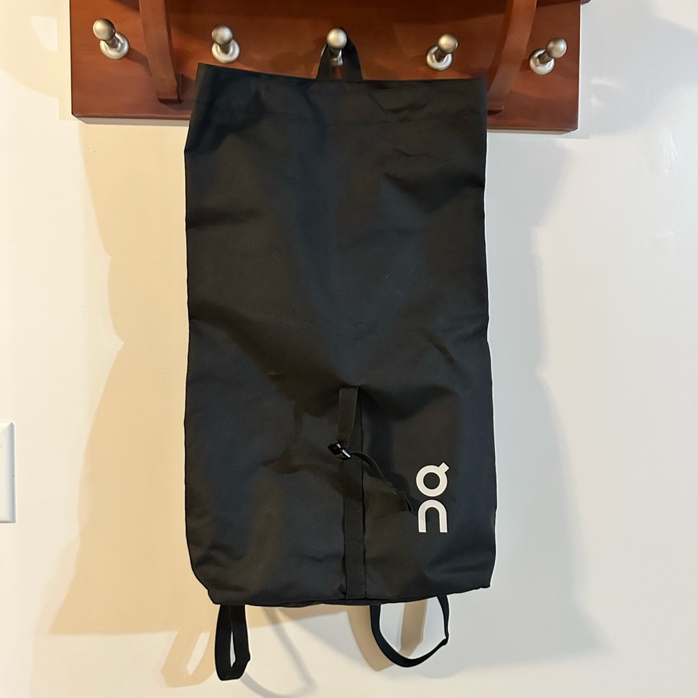 On Cloud Running Bag Unisex Ambassador
Backpack Sack